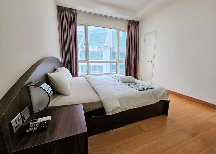 Crest Residence Klcc Bukit Bintang By Sarah'S Lodge